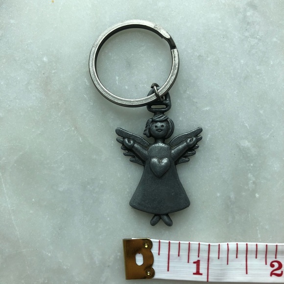 Vintage Heart Angel Keychain - Picture 3 of 5